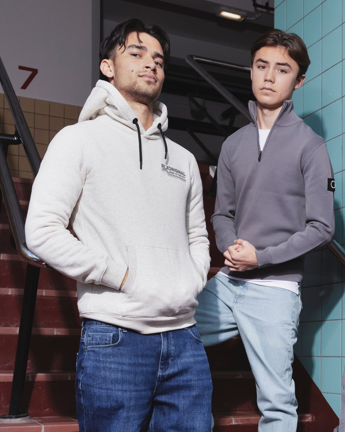 RELLIX Chandail HOODIE RLXORIGINAL BACKPRINT en gris - large