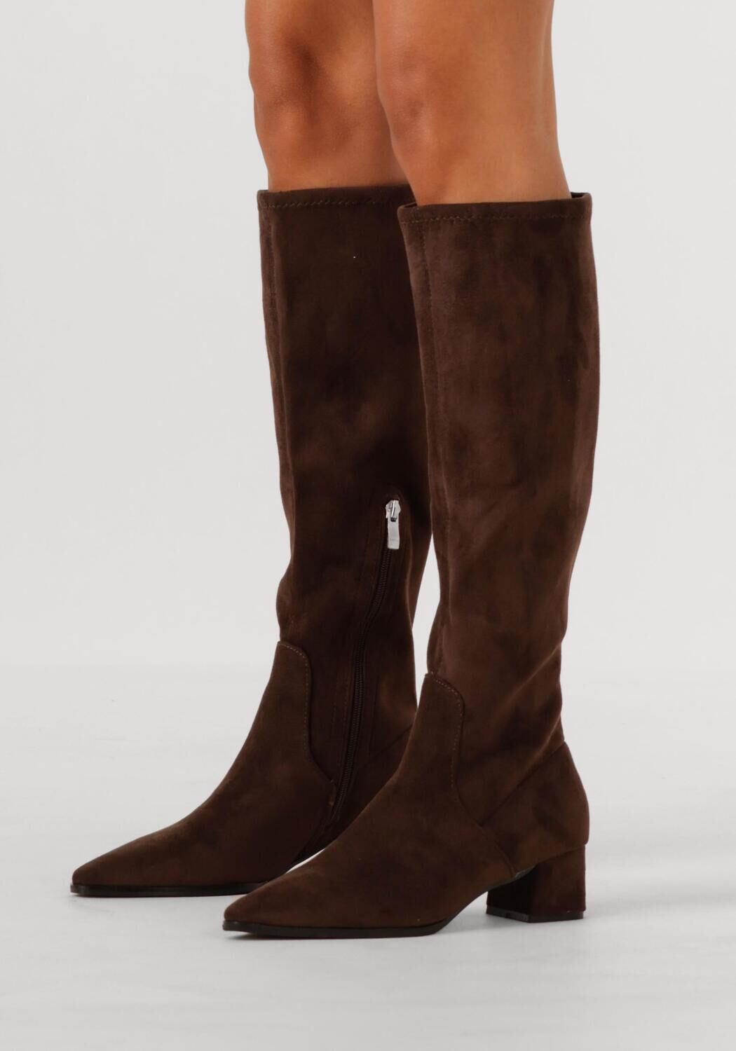 Bruine MARLOU  0690-2 - large