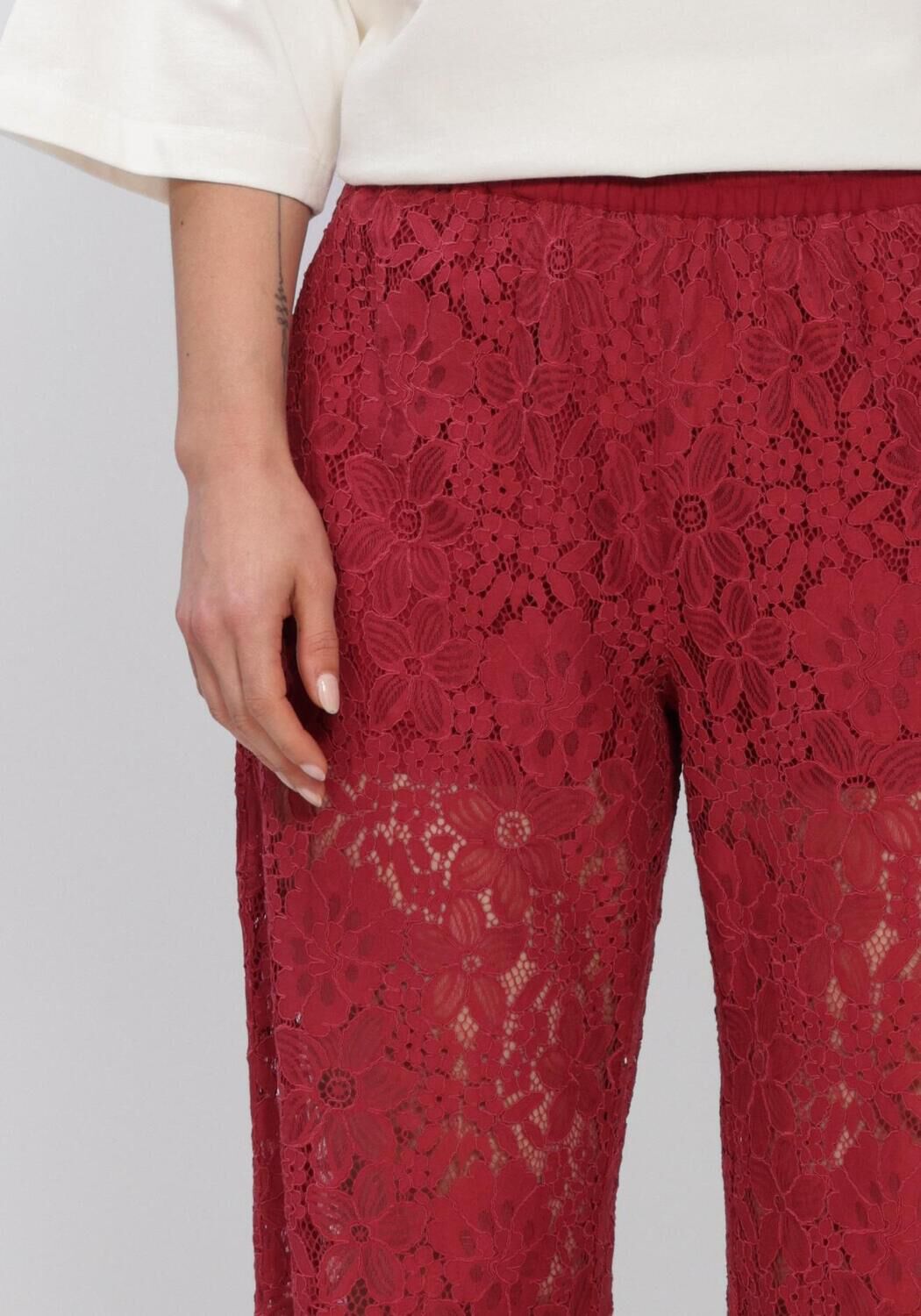 Rode CATWALK JUNKIE Broeken/jumpsuits PULL ON LACE TROUSERS - large