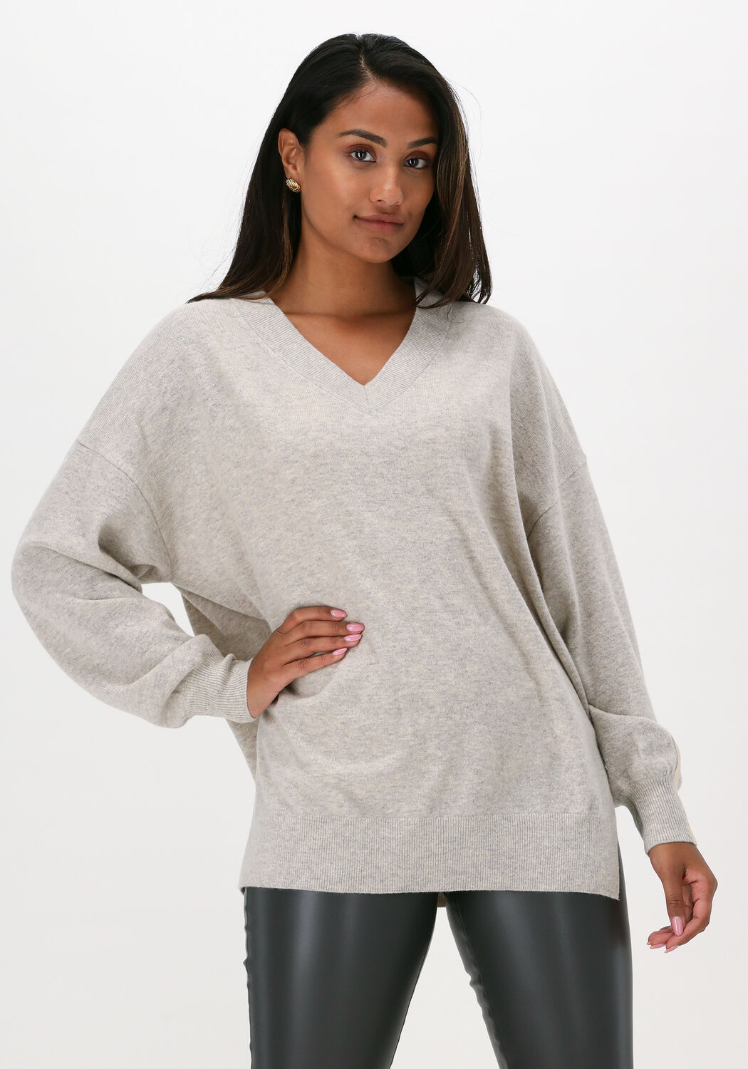 Pull clearance gris simple