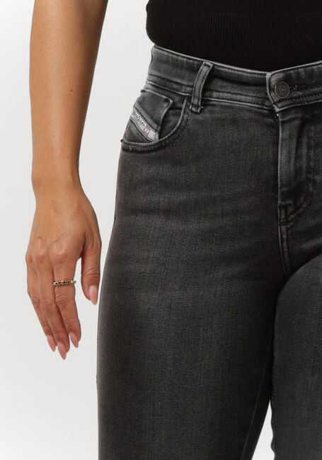 DIESEL Skinny jeans 2017 SLANDY en gris - large