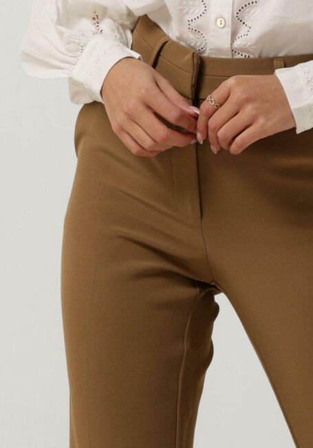 Y.A.S. Pantalon YASBLURIS MW FLARED PANT en camel - large