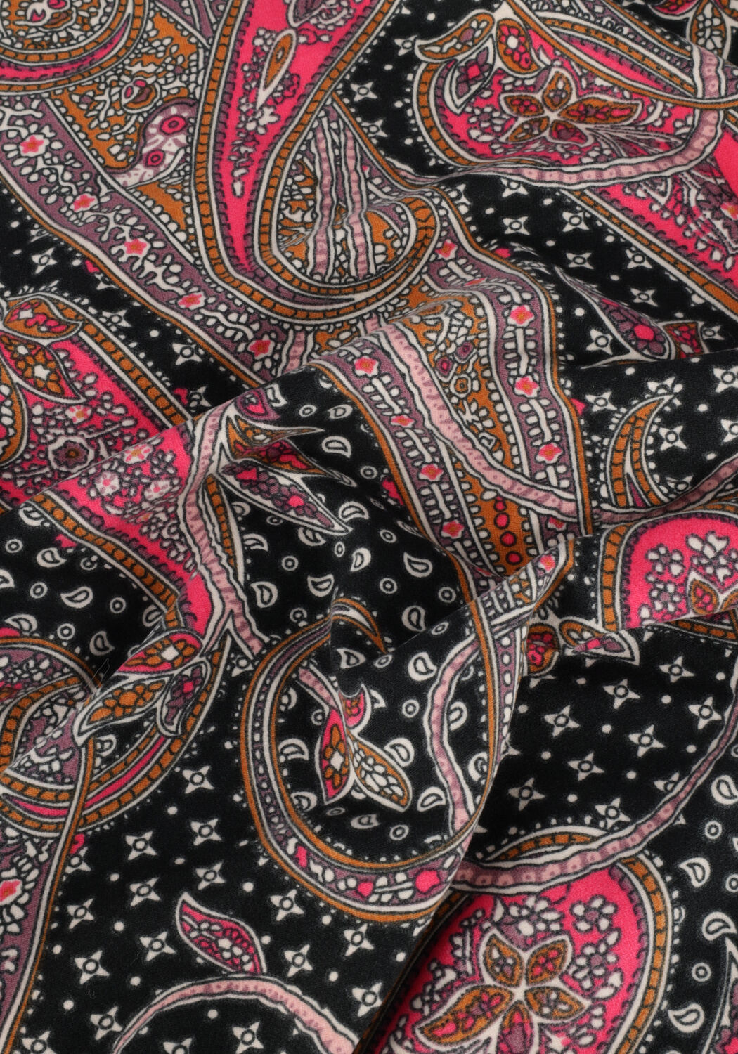Roze COLOURFUL REBEL Tops & T-shirts NEYO PAISLEY PEACHED TURTLENECK TOP - large