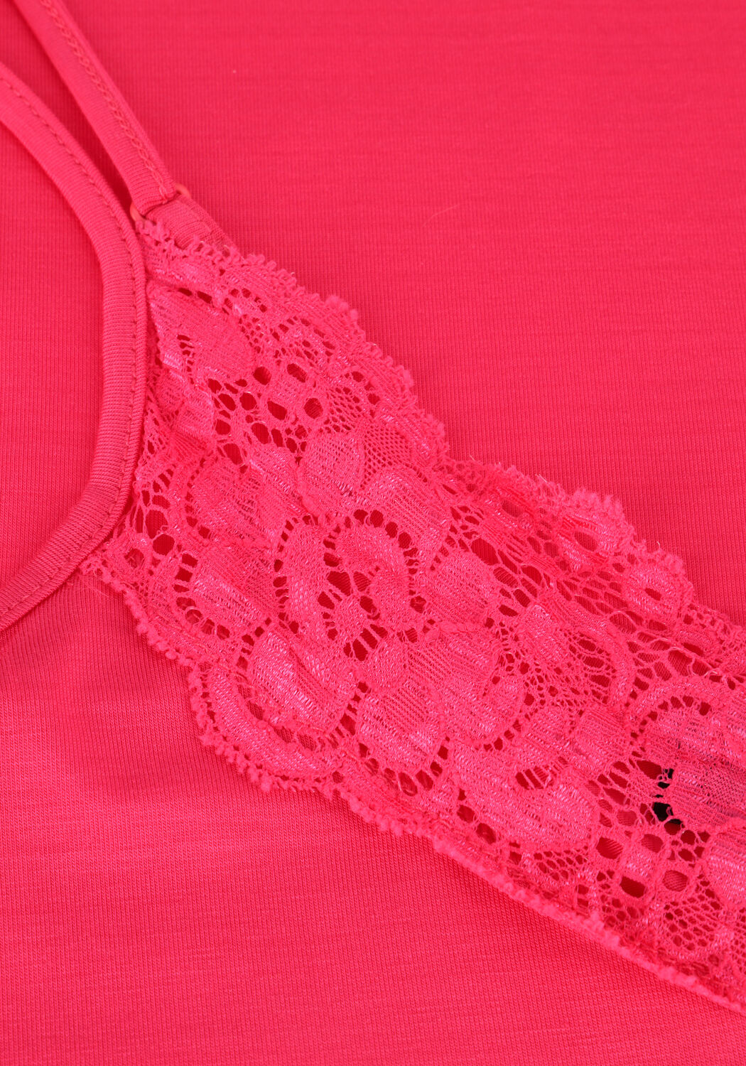 JANSEN AMSTERDAM Haut ALORA HEMDJE TC 103 SPAGHETTI WITH LACE Fuchsia - large