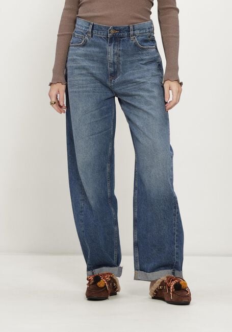 CIRCLE OF TRUST Straight leg jeans ROBIN DNM en bleu - large