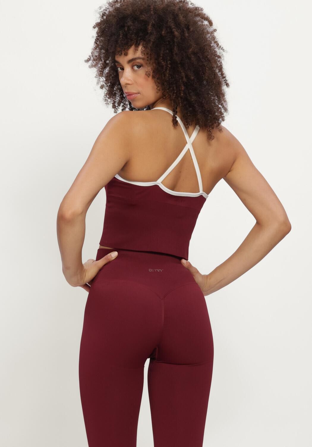 Bordeaux AIM'N Top SHAPE SEAMLESS CROSS BACK BRALETTE - large