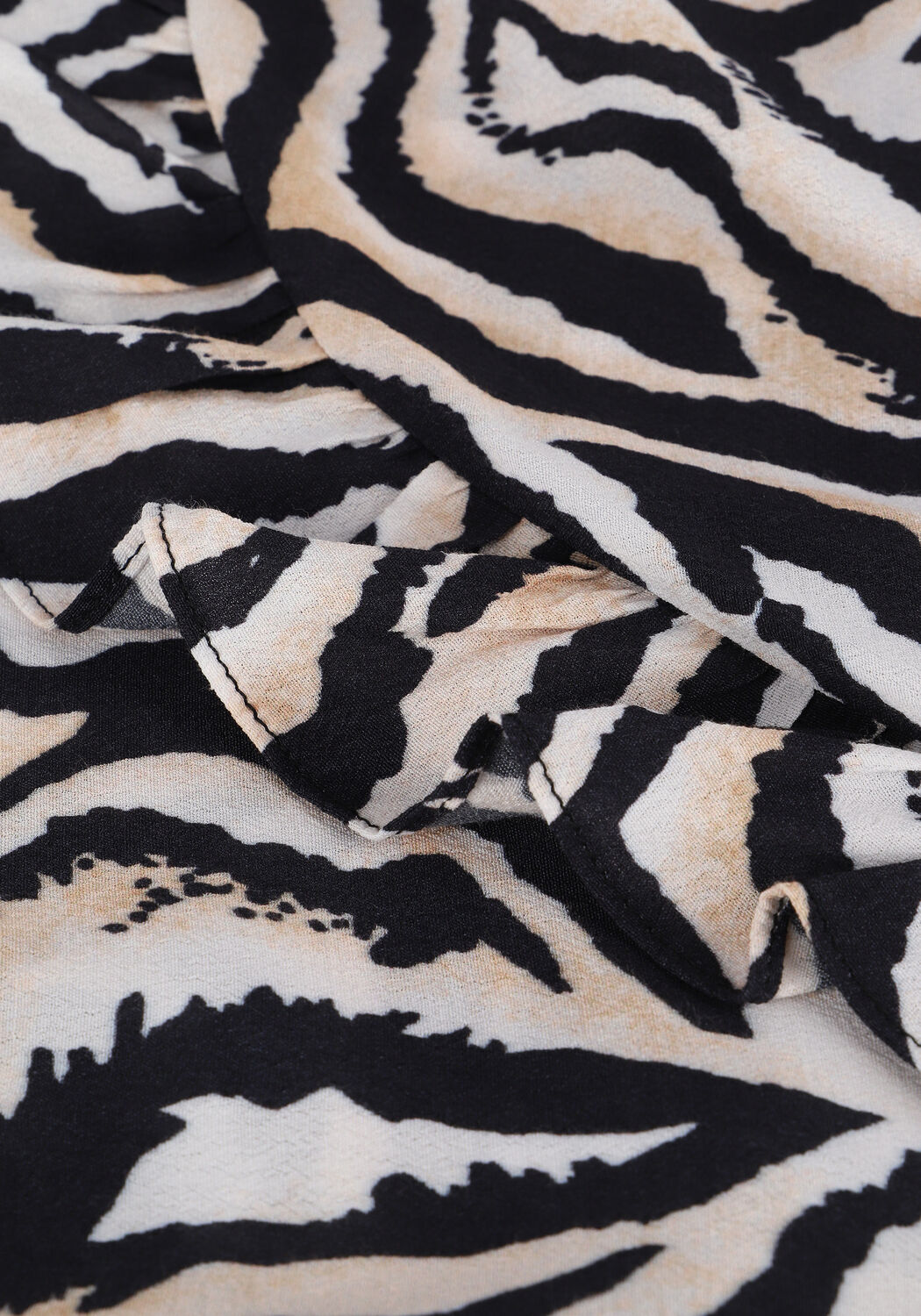 HARPER & YVE Pantalon courte VALERIE-SH en noir - large