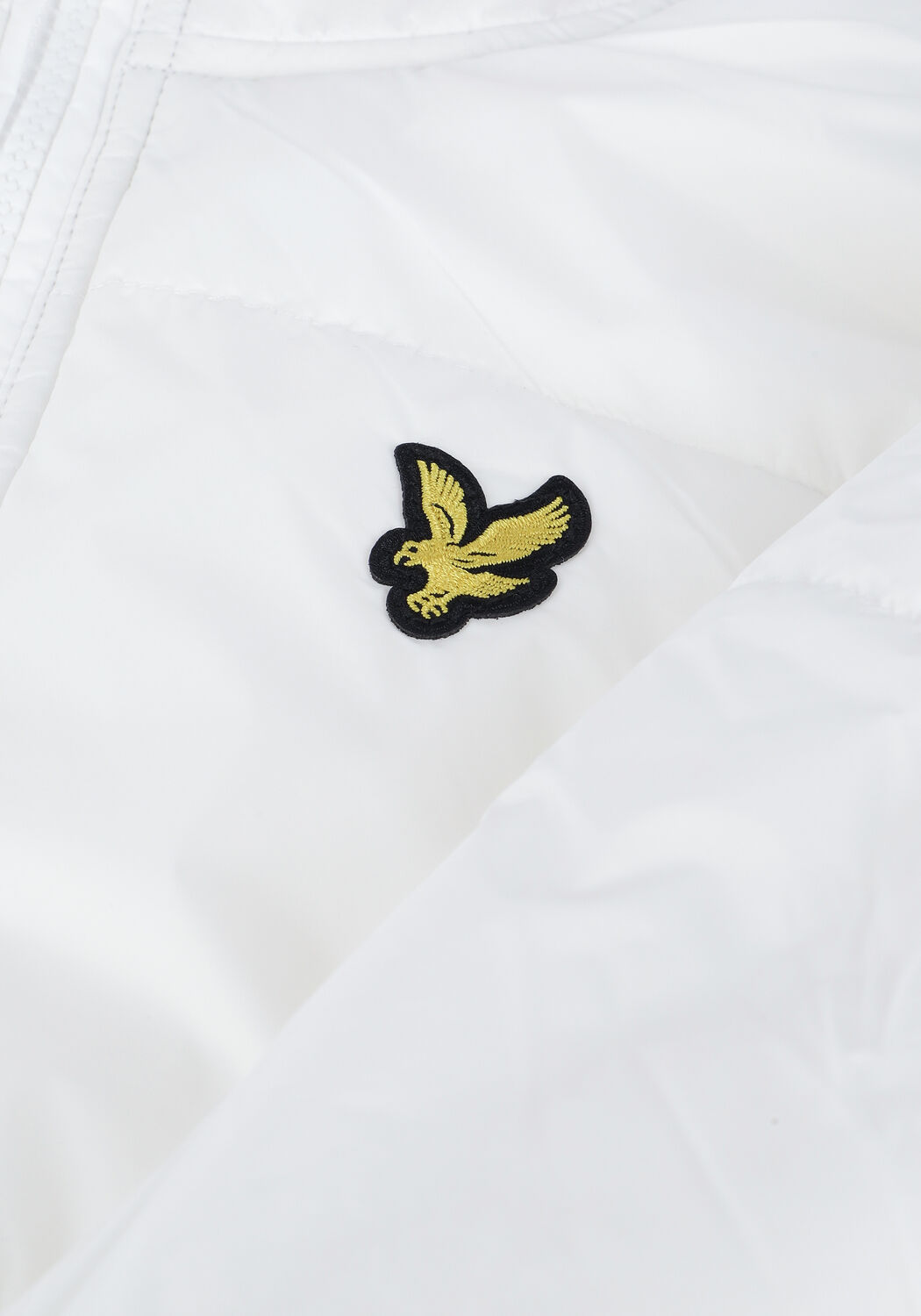 LYLE & SCOTT Veste matelass&eacute; LIGHTWEIGHT PUFFER JACKET en blanc - large