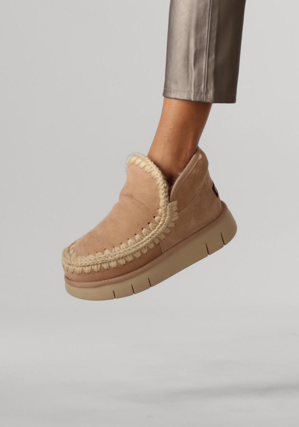 Beige MOU  ESKIMO BOUNCE SNEAKER - large