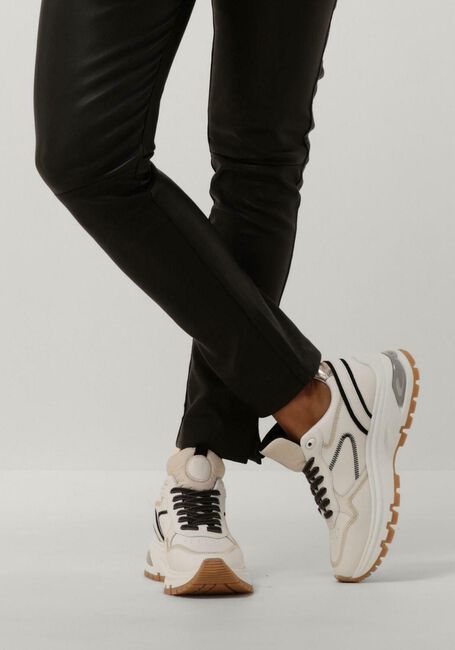 Witte VIA VAI Sneakers LIZ DULCE - large