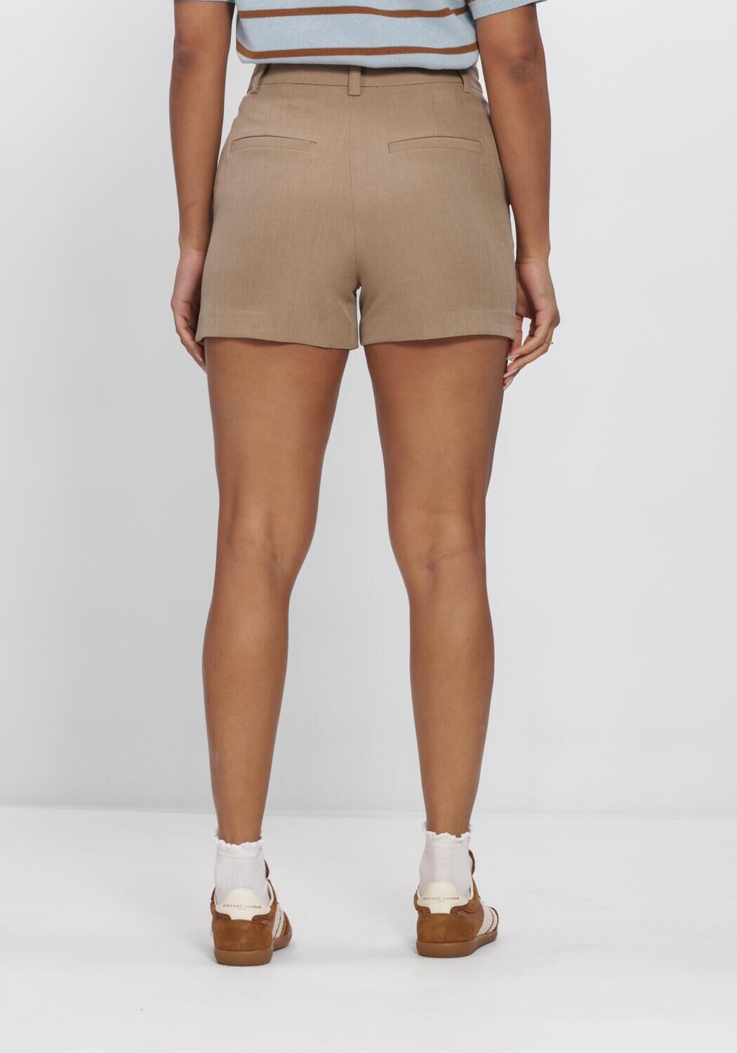 Bruine MODSTR&Ouml;M Broeken/jumpsuits ALAYAMD SHORTS - large