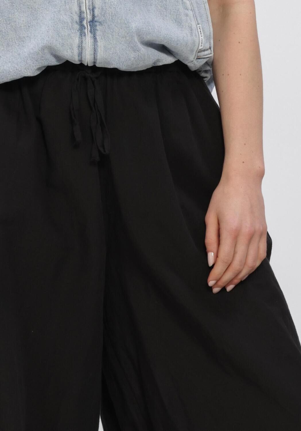 NEO NOIR ROXANE BALLOON LINEN PANTS Pantalons en noir - large