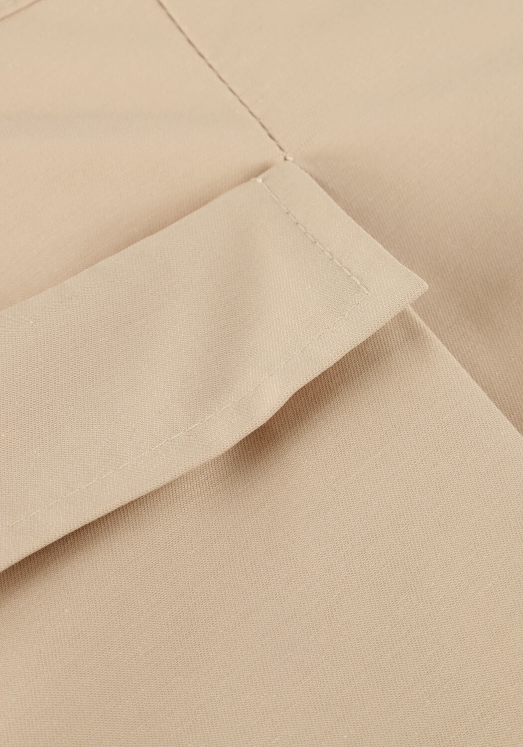 MAYORAL Pantalon courte SKORT en beige - large