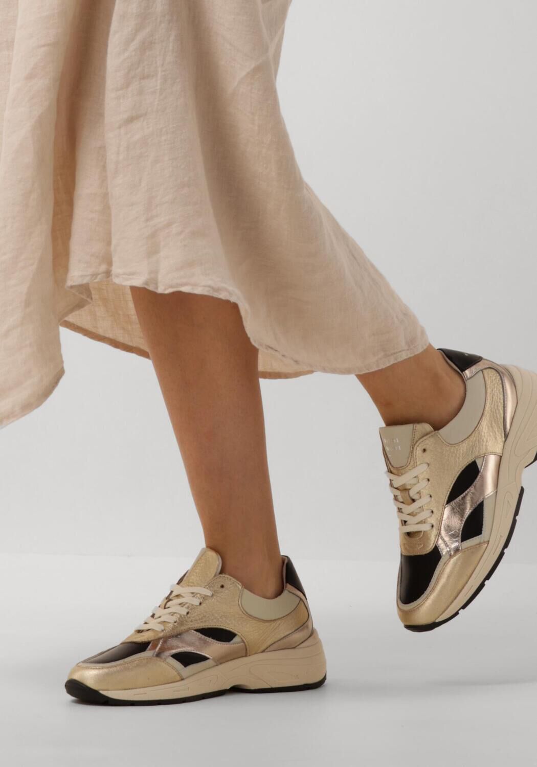 PIEDI NUDI Baskets basses ZERBA 02.02 en or - large