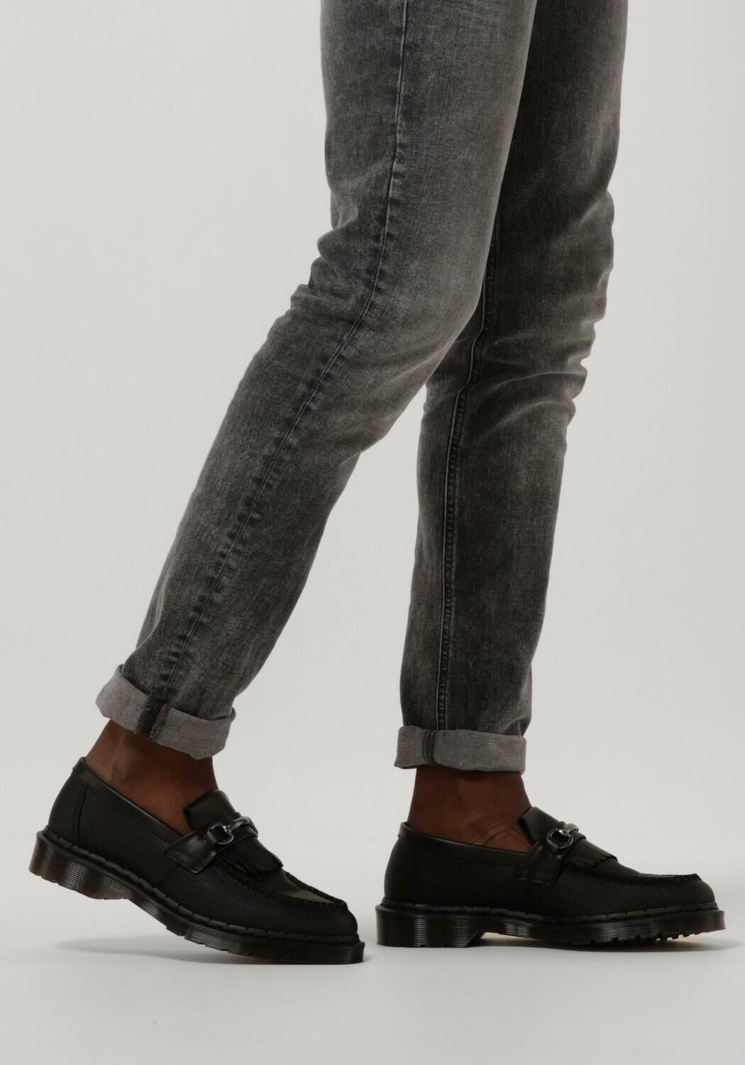 DR MARTENS ADRIAN SNAFFLE Loafers en noir - large
