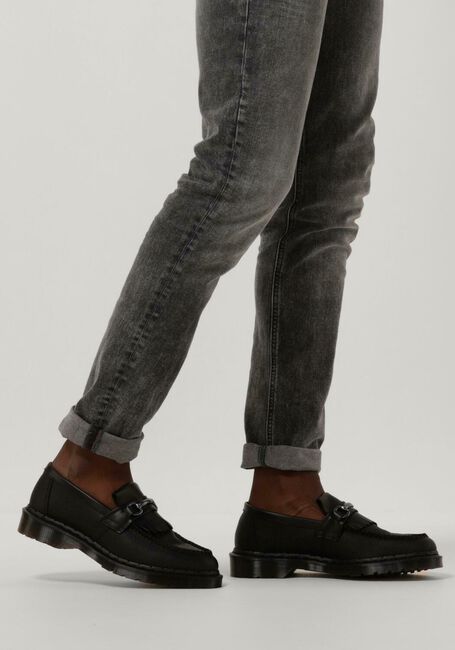 DR MARTENS ADRIAN SNAFFLE Loafers en noir - large