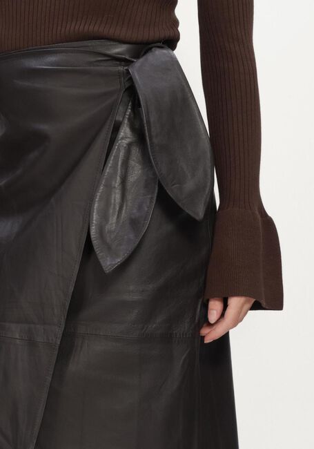 LINA LOCCHI Jupe midi LL-BEATE en noir - large