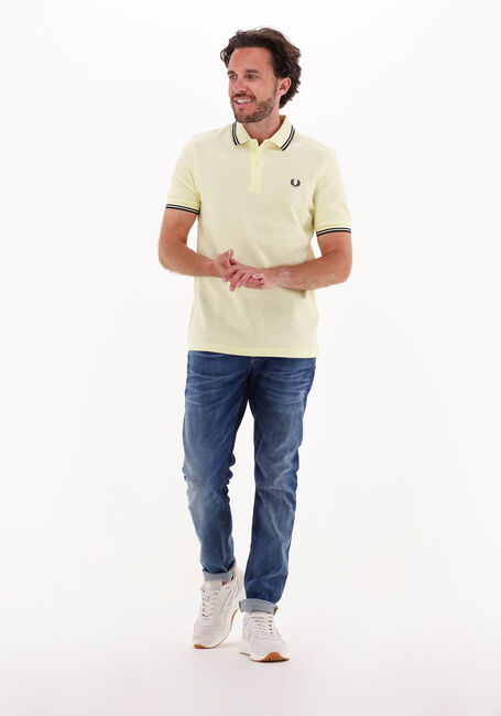 FRED PERRY Polo TWIN TIPPED FRED PERRY SHIRT en jaune - large