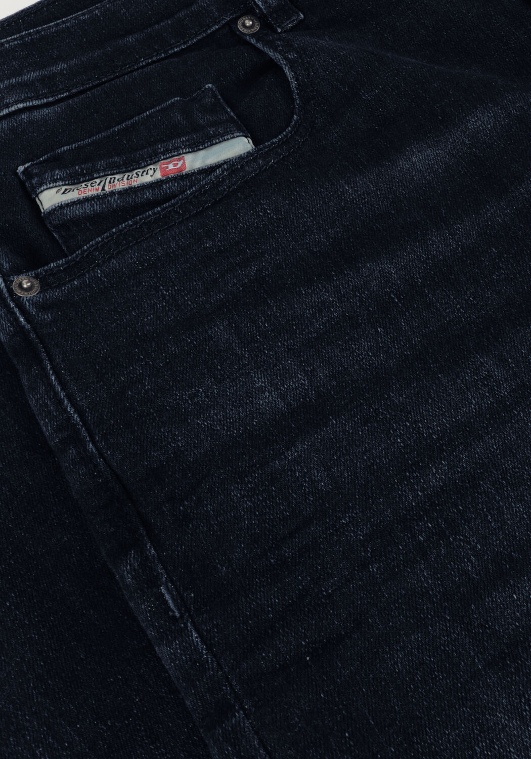 Donkerblauwe DIESEL Slim fit jeans 2019 D-STRUKT - large