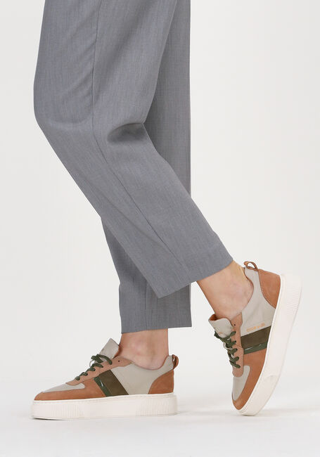 CYCLEUR DE LUXE Baskets basses PANACHE en camel - large