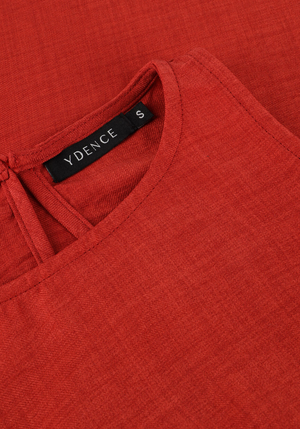 YDENCE Haut TOP NELLA en rouge - large