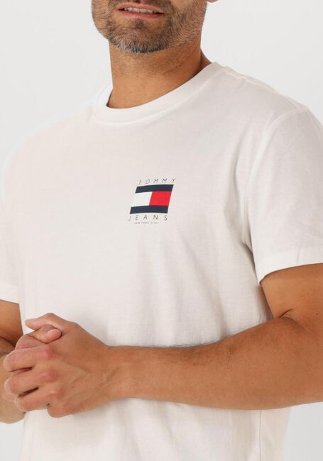 TOMMY JEANS T-shirt TJM REG FLAG GRAPH BCKORINT T EXT Écru - large