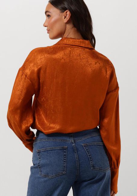 AMAYA AMSTERDAM EVI BLOUSE Blouses en orange - large