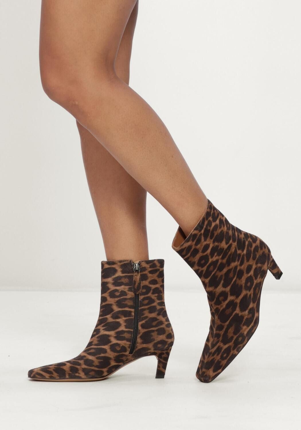 TORAL ERICA Bottines en marron - large