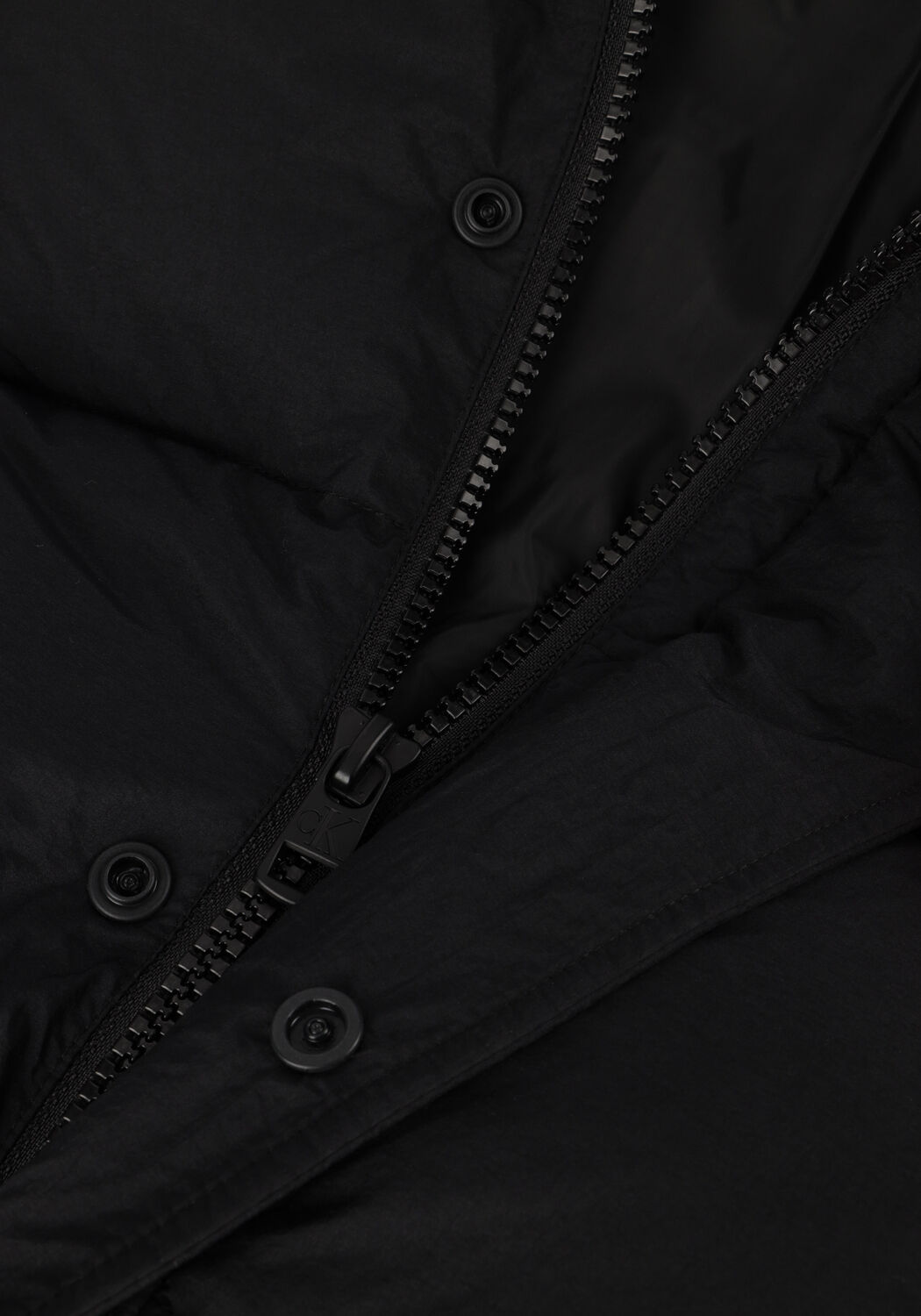 CALVIN KLEIN Veste matelass&eacute; ESSENTIALS NON DOWN JACKET en noir - large