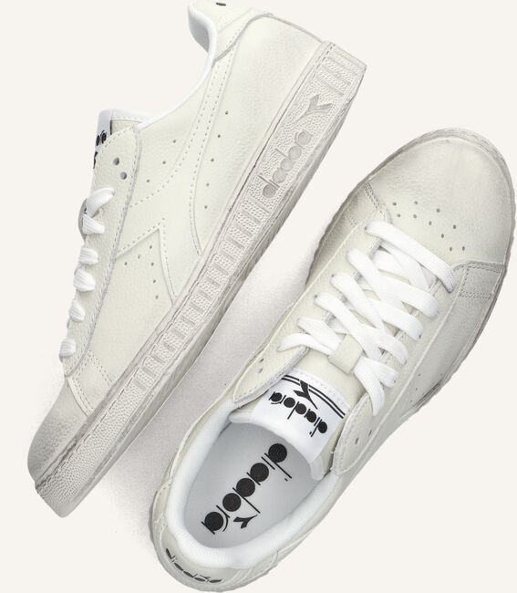 Witte DIADORA Sneakers GAME L LOW WAXED WN Witte DIADORA Sneakers GAME L LOW WAXED WN - large