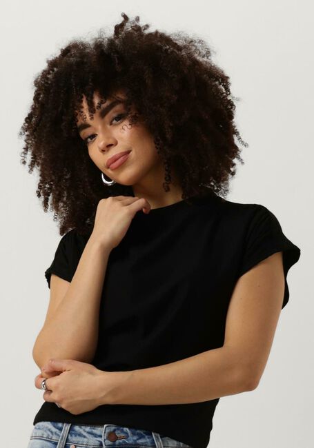 GESTUZ Haut RIFAGZ TEE en noir - large