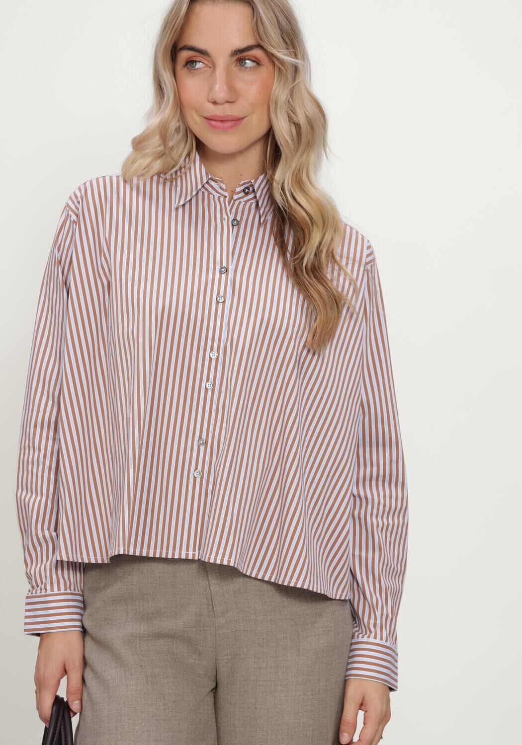 RUBY TUESDAY CELYA A LINE BLOUSE Blouses en marron - large