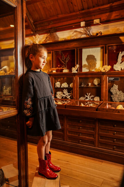 KOKO NOKO Mini robe O56932 en noir KOKO NOKO Mini robe O56932 en noir - large