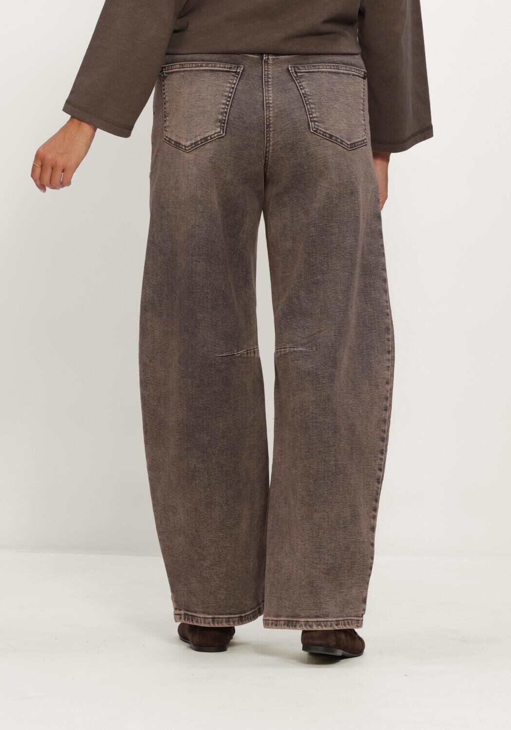 MAC Wide jeans 0333L AUTH. COMFORT VINTAGE DENIM en marron - large