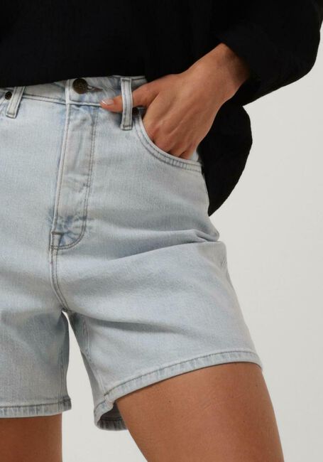 LEE STELLA SHORT L37EHJB57 Pantalons en bleu - large
