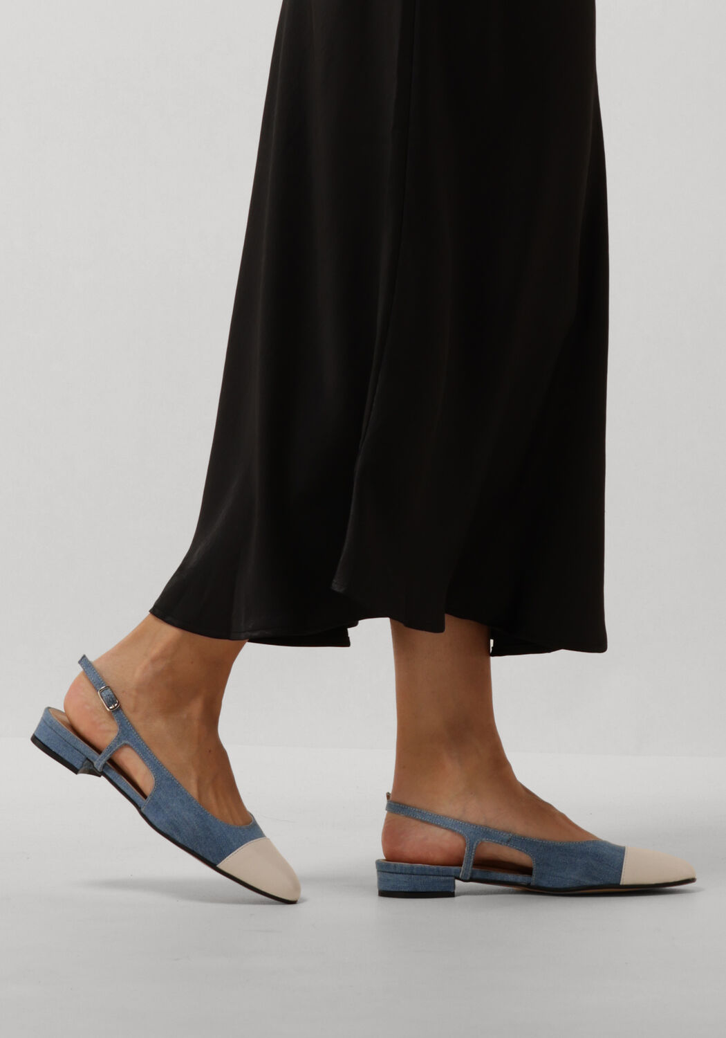 NOTRE-V 08-490 Slingbacks en bleu - large