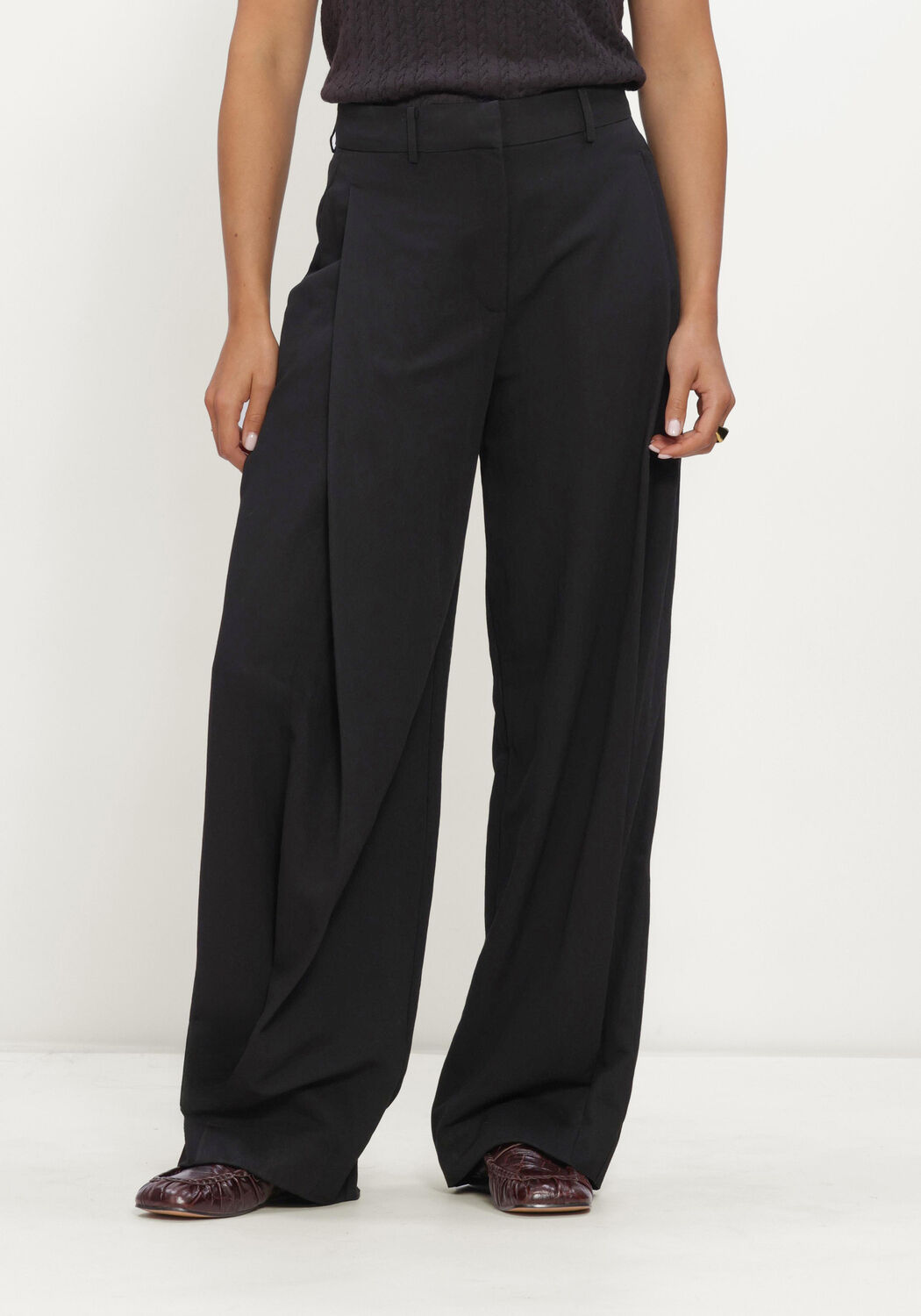 COPENHAGEN MUSE CMTAILYN-PANTS Pantalons en noir - large