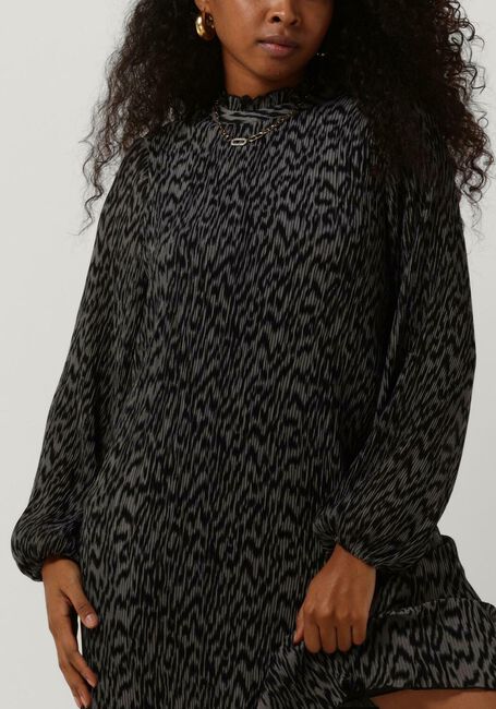 LEVETE ROOM Mini robe LR-WELLS 2 DRESS en noir - large