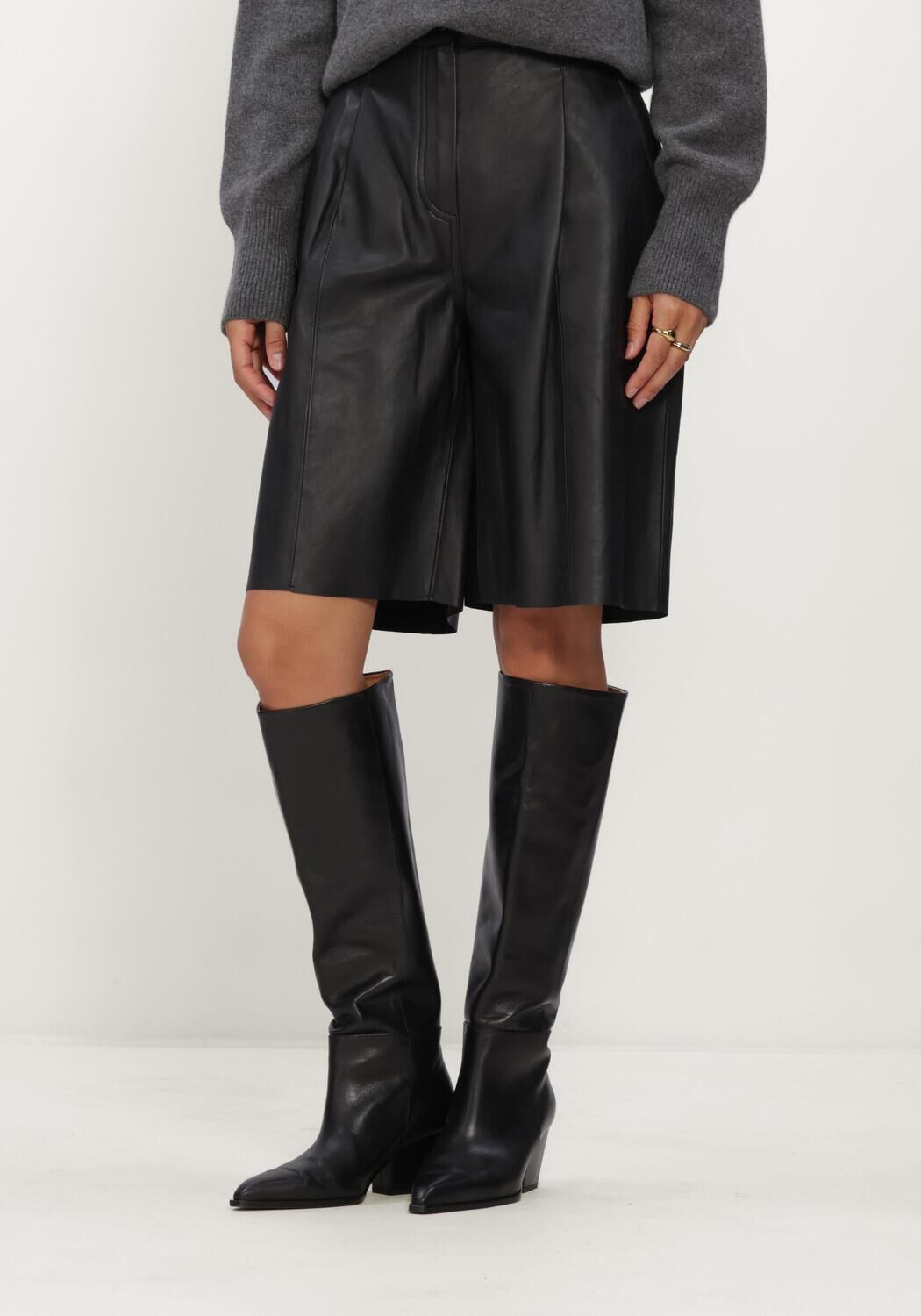 Zwarte JANICE Broeken/jumpsuits LOU - large