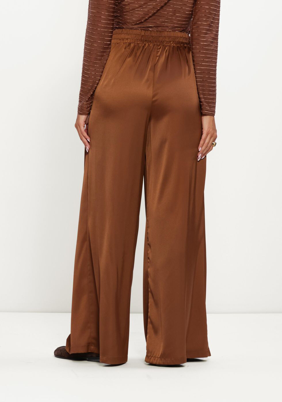 Bruine NUKUS Wijde broek JUNE PANTS SHINY - large