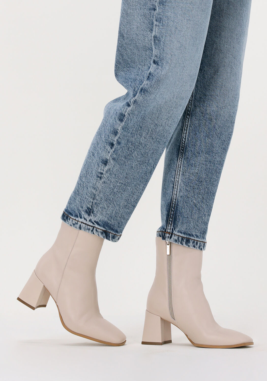 Witte NOTRE-V Enkellaarsjes 51533 - large