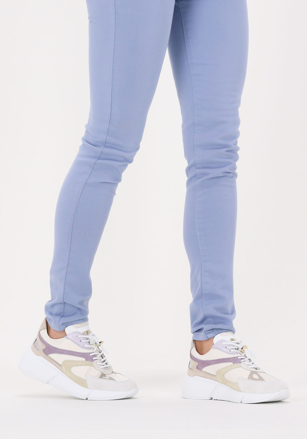 VIA VAI Baskets basses CELINA LUXX en blanc - large