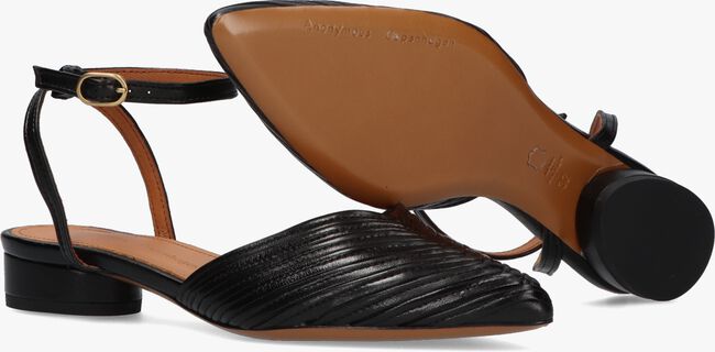 ANONYMOUS COPENHAGEN GIVIA 20 Sandales en noir - large