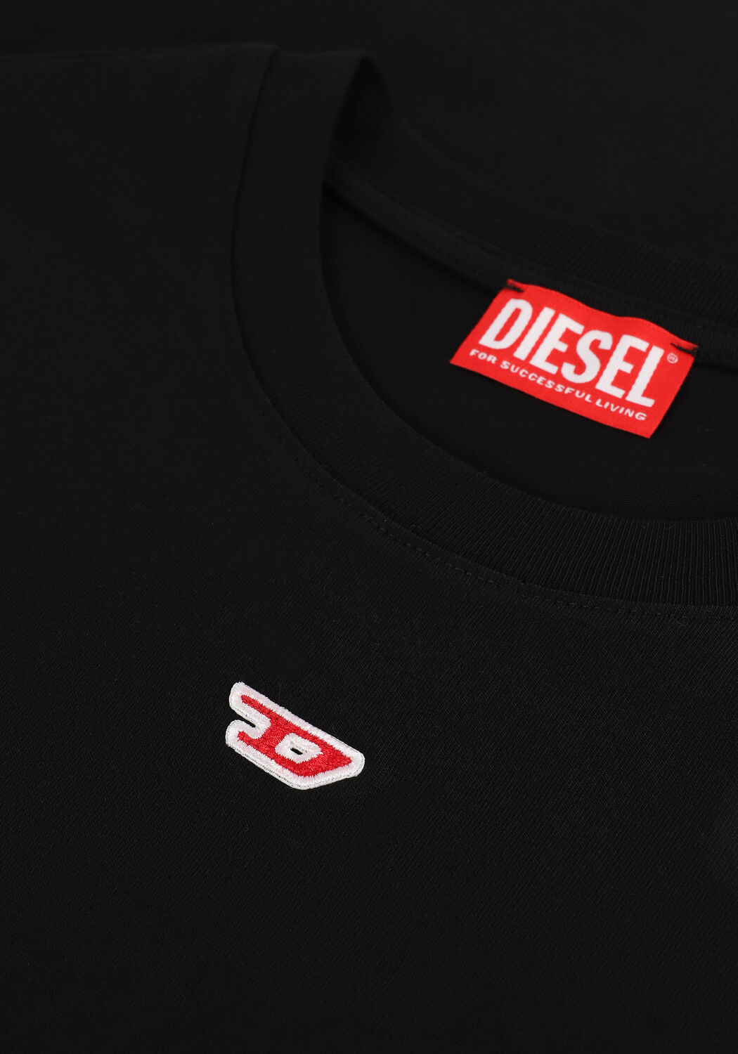 DIESEL T shirt T DIEGOR D en noir Omoda