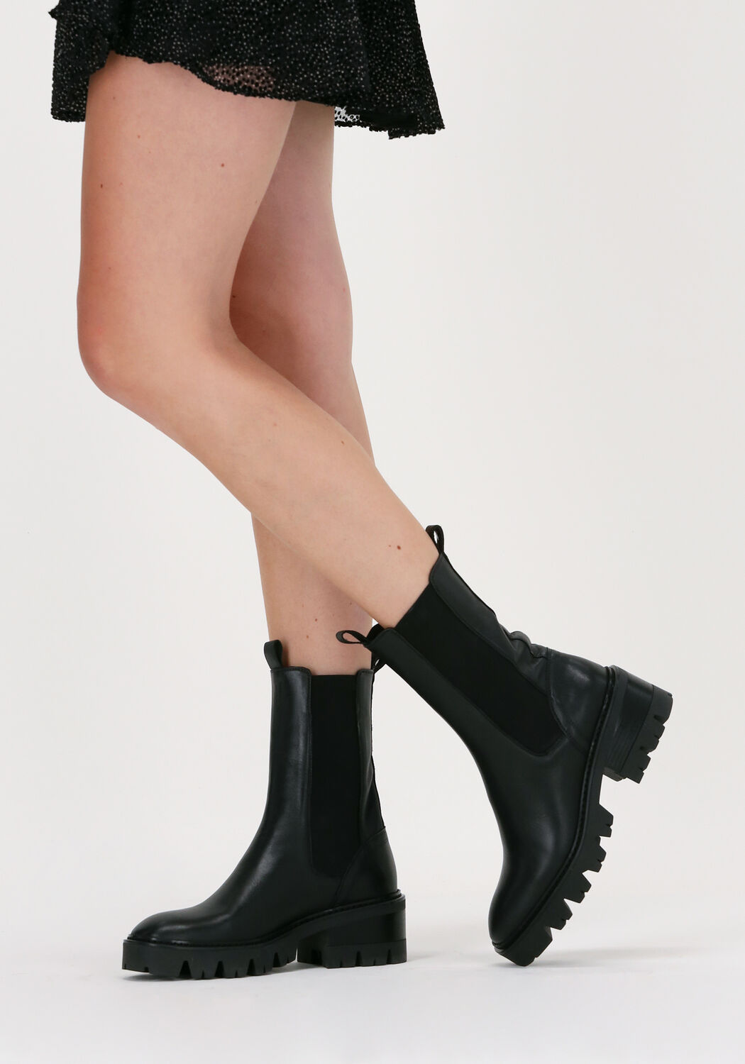 NOTRE-V Bottines chelsea AN144 en noir - large