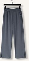 Donkergrijze ALIX THE LABEL Pantalon LADIES KNITTED FLOWY SIDE SLIT PANTS Donkergrijze ALIX THE LABEL Pantalon LADIES KNITTED FLOWY SIDE SLIT PANTS - medium