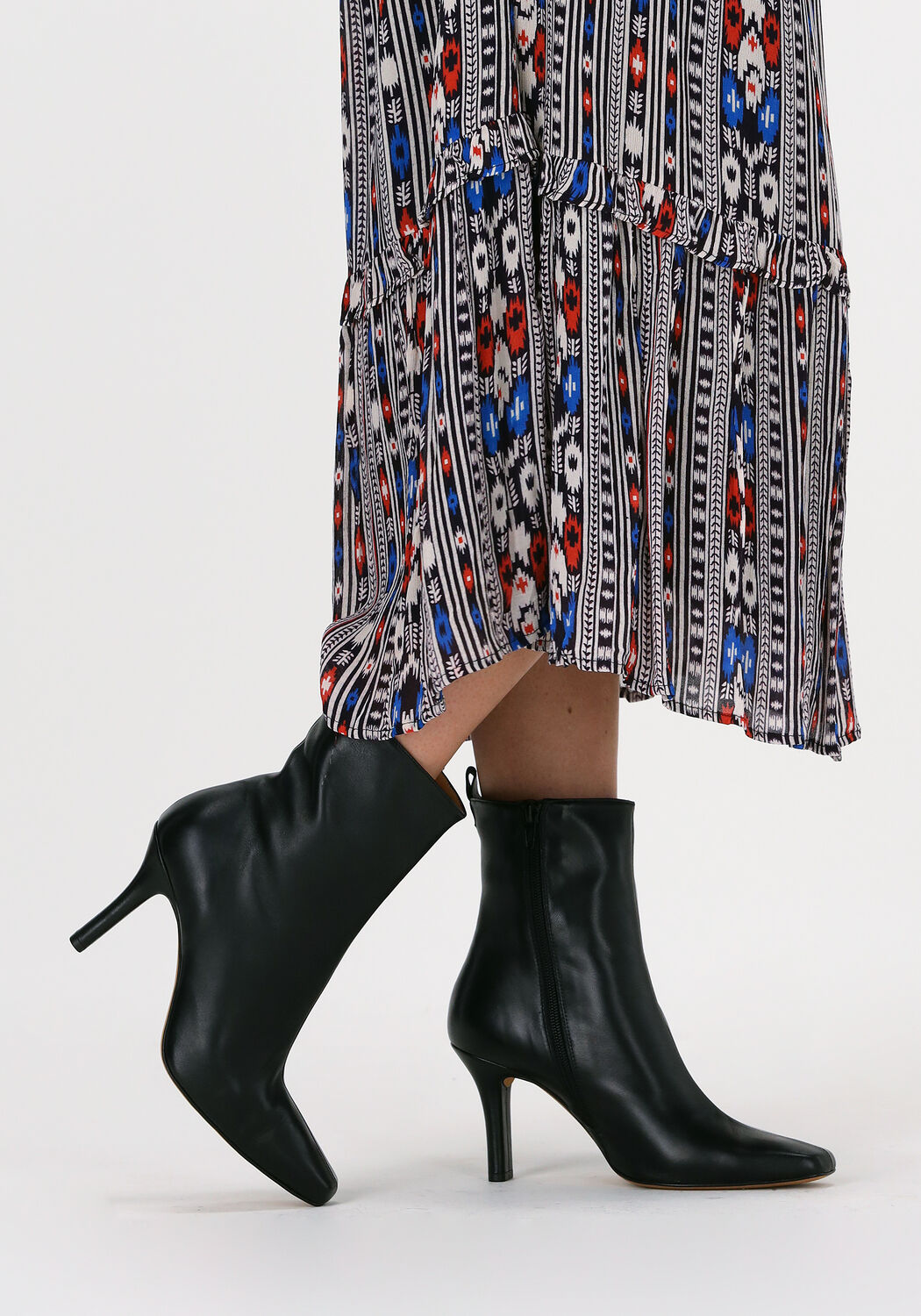 Zwarte TORAL Enkellaarsjes 12709 - large