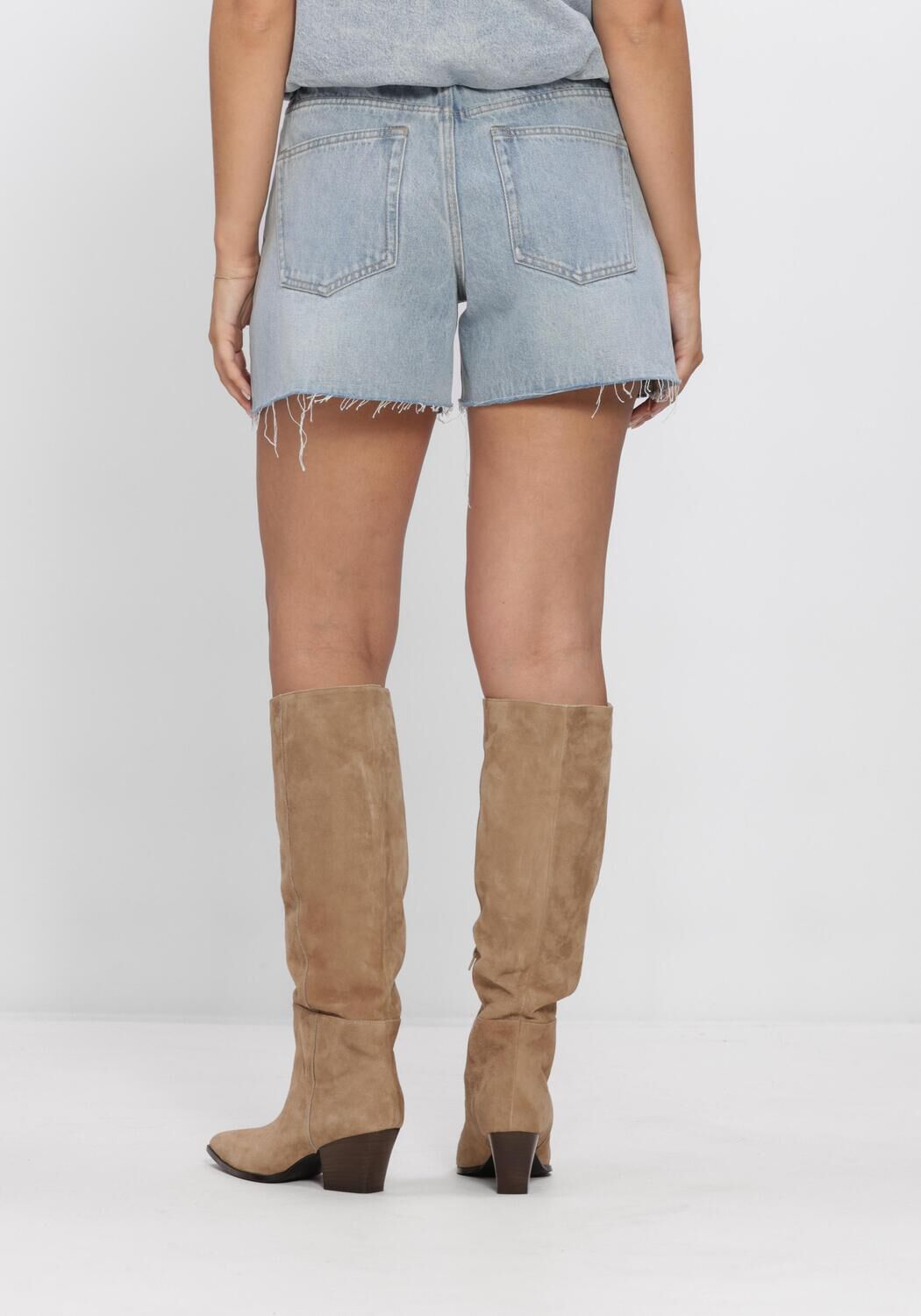 CATWALK JUNKIE Pantalon courts DENIM SHORT WITH ELASTIC WAISTBAND en bleu - large