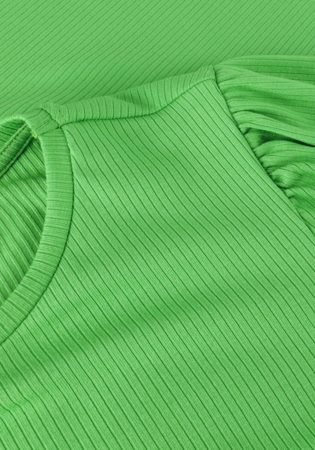 OBJECT T-shirt OBJJAMIE S/S TOP en vert - large