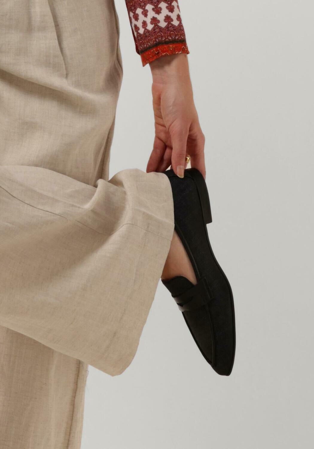 Zwarte AYANA Loafers 4943 - large